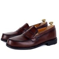 Mocassins en Cuir Marron pour Homme - Chaussures Élégantes et Classiques