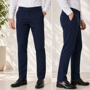 Pantalon Chino Marine en Coton Pour Homme